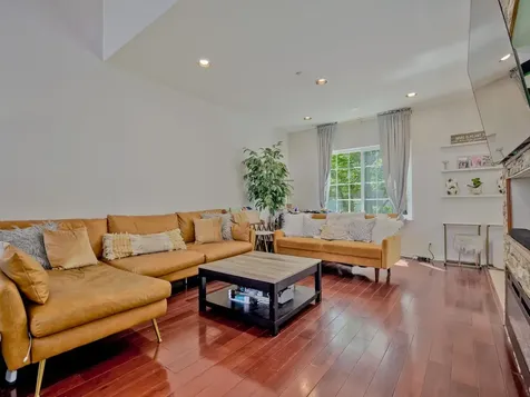 6051 Canterbury Lane Hoffman Estates IL 60192