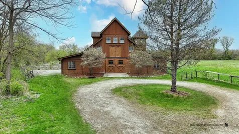 2214 Main Street Road Spring Grove IL 60081