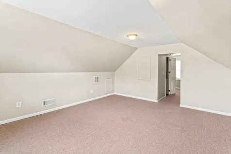 4610 West 97th Place Oak Lawn IL 60453