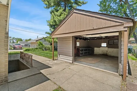 4610 West 97th Place Oak Lawn IL 60453