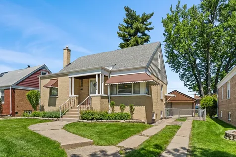4610 West 97th Place Oak Lawn IL 60453