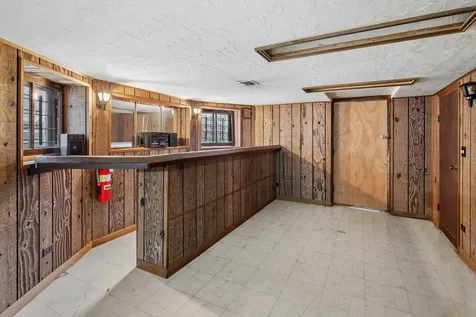 5325 West Berteau Avenue Chicago IL 60641