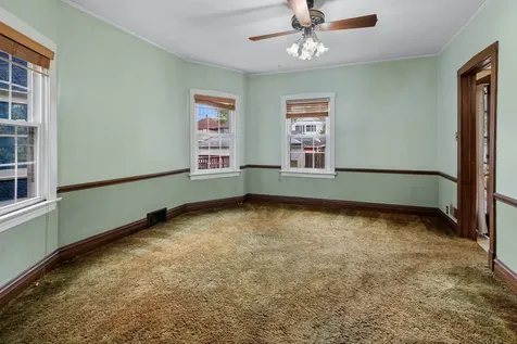 5325 West Berteau Avenue Chicago IL 60641