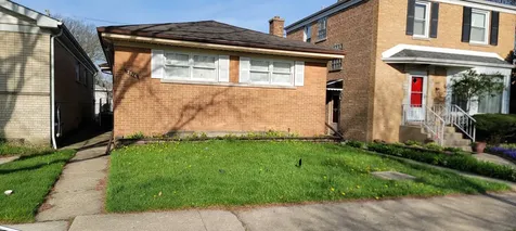 7516 North California Avenue Chicago IL 60645