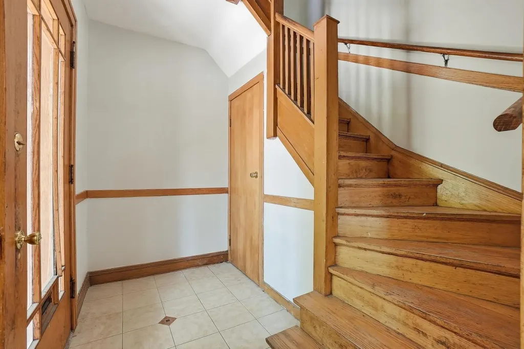 6805 South Talman Avenue Chicago IL 60629