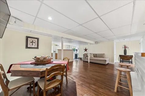 2244 Country Knoll Lane Elgin IL 60123
