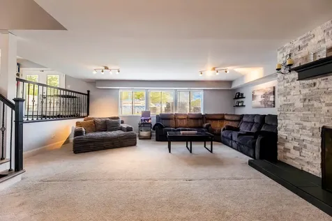 825 Copley Lane Joliet IL 60431