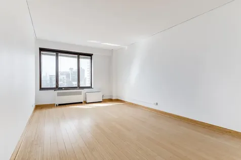 3100 North Lake Shore Drive Chicago IL 60657