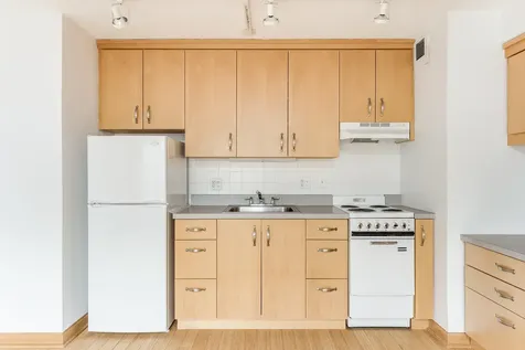 3100 North Lake Shore Drive Chicago IL 60657