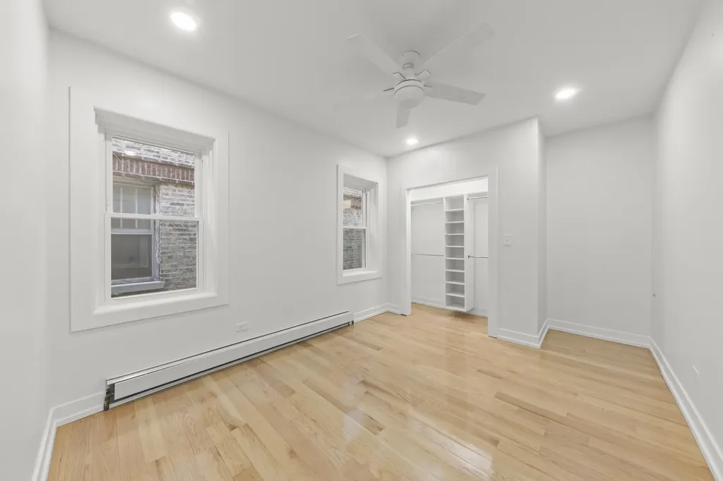 5359 West Potomac Avenue Chicago IL 60651
