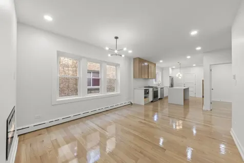 5359 West Potomac Avenue Chicago IL 60651