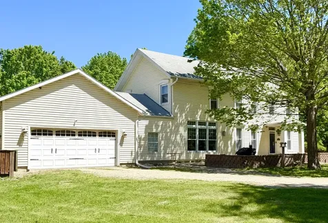 206 South Hawthorne Avenue Granville IL 61326