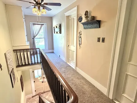 206 South Hawthorne Avenue Granville IL 61326