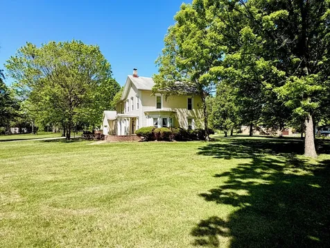 206 South Hawthorne Avenue Granville IL 61326