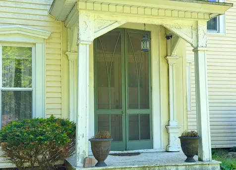 206 South Hawthorne Avenue Granville IL 61326