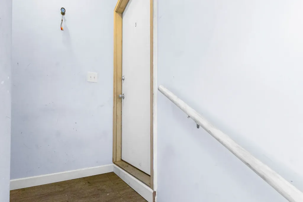 2243 South Sawyer Avenue Chicago IL 60623