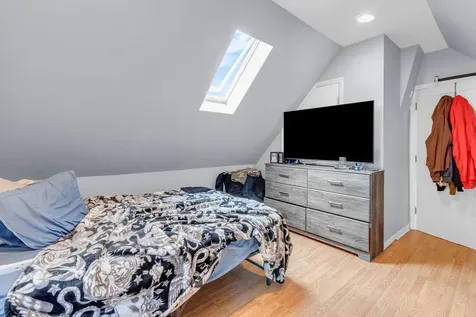 2243 South Sawyer Avenue Chicago IL 60623