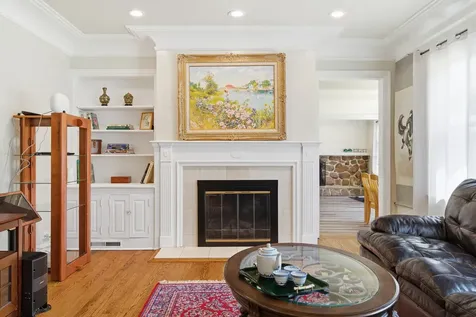 355 Oakdale Avenue Lake Forest IL 60045