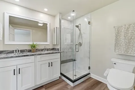 355 Oakdale Avenue Lake Forest IL 60045