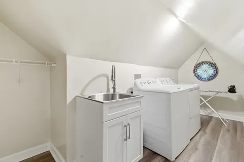 355 Oakdale Avenue Lake Forest IL 60045
