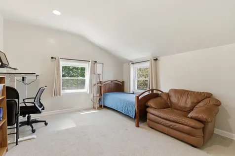 355 Oakdale Avenue Lake Forest IL 60045