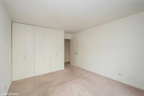 211 East Ohio Street Chicago IL 60611