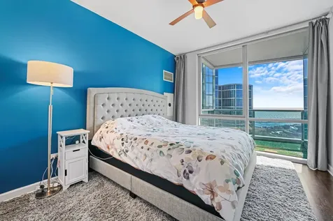 1201 South Prairie Avenue Chicago IL 60605