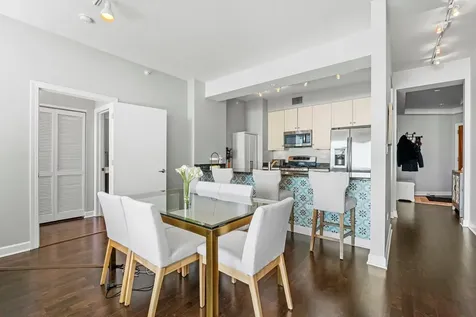 1201 South Prairie Avenue Chicago IL 60605