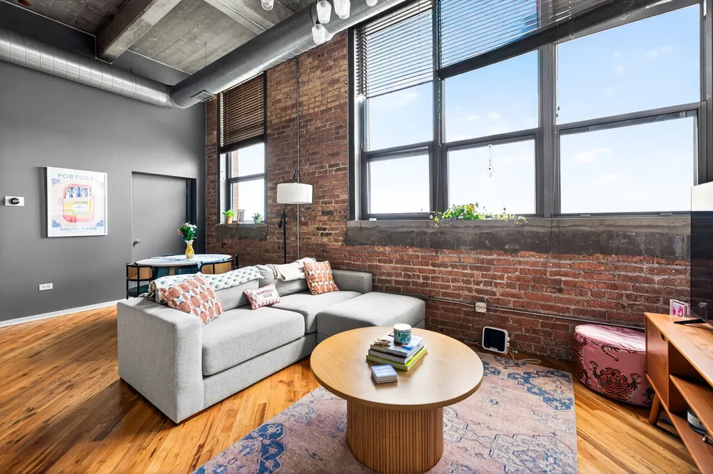 1735 North Paulina Street Chicago IL 60622