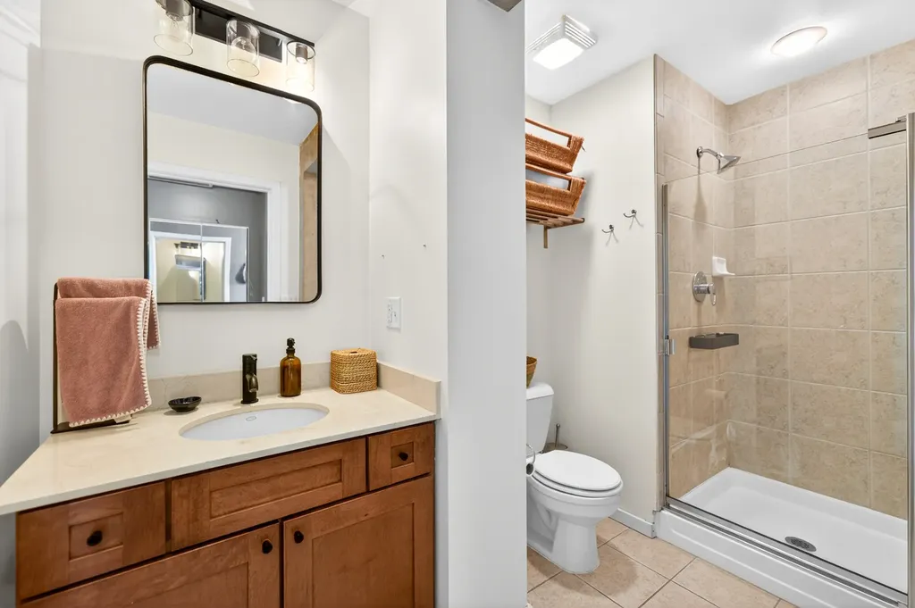 1735 North Paulina Street Chicago IL 60622