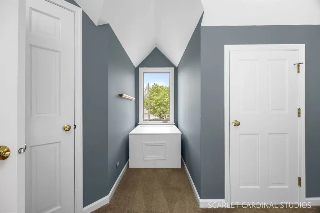416 West Oak Street Wheaton IL 60187