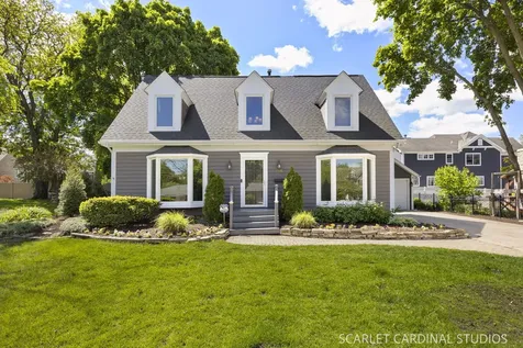 416 West Oak Street Wheaton IL 60187