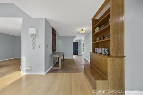416 West Oak Street Wheaton IL 60187