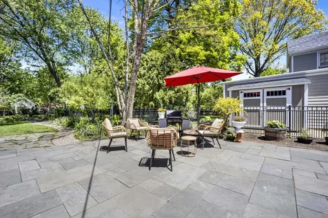 3029 Simpson Street Evanston IL 60201