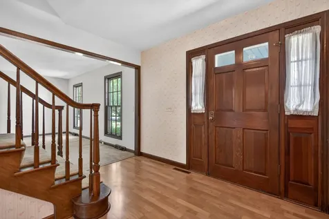 241 Wakefield Lane Geneva IL 60134