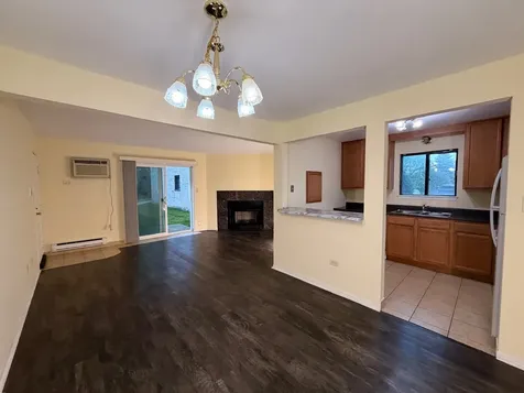462 East Osage Lane Palatine IL 60074