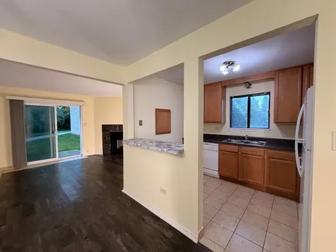 462 East Osage Lane Palatine IL 60074
