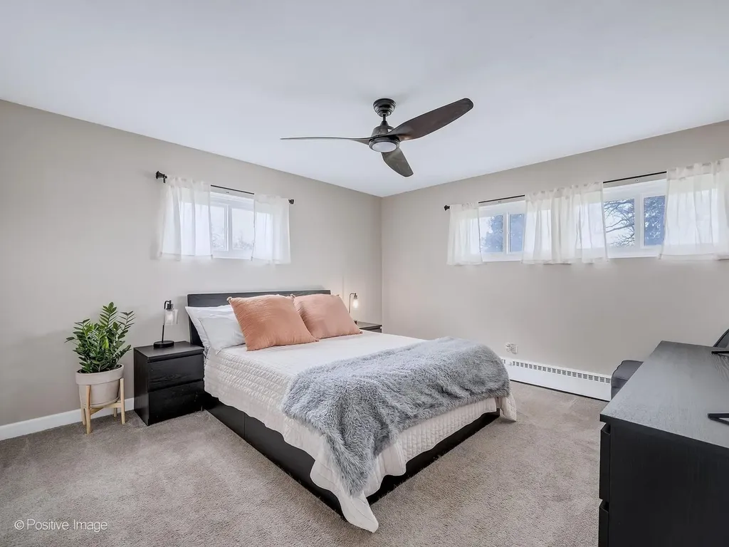 657 West Armitage Avenue Elmhurst IL 60126