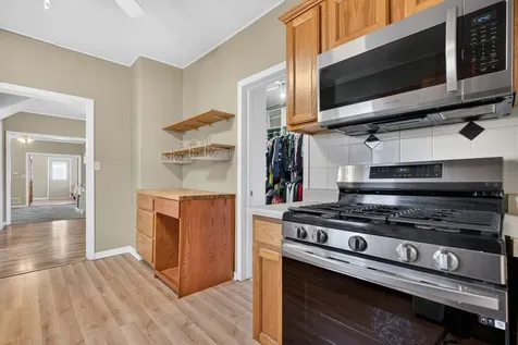 111 Buchanan Street Morris IL 60450