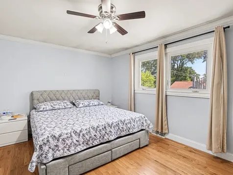 5858 West 88th Place Oak Lawn IL 60453