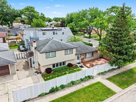 5858 West 88th Place Oak Lawn IL 60453
