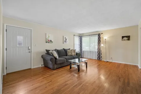 1159 South Mitchell Avenue Arlington Heights IL 60005