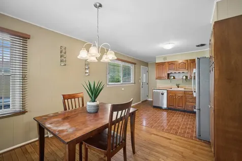 1159 South Mitchell Avenue Arlington Heights IL 60005