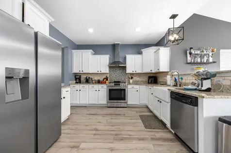 2321 Amsterdam Circle Montgomery IL 60538