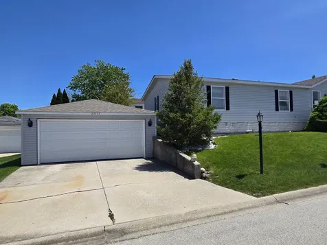 22737 Beverly Drive Frankfort IL 60423