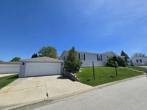 22737 Beverly Drive Frankfort IL 60423