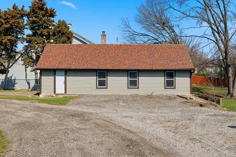 307 West Army Trail Road Bloomingdale IL 60108