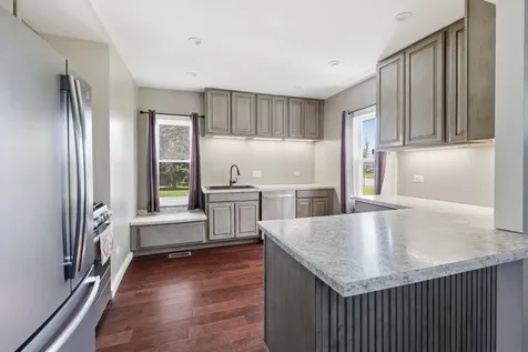 307 West Army Trail Road Bloomingdale IL 60108