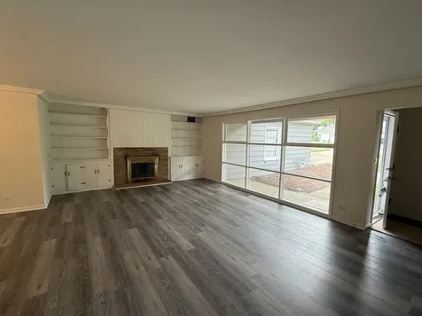 117 East Elm Street Wheaton IL 60189