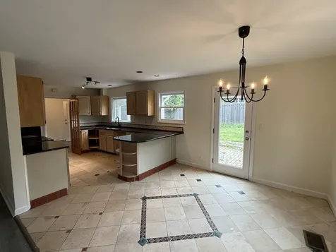 117 East Elm Street Wheaton IL 60189
